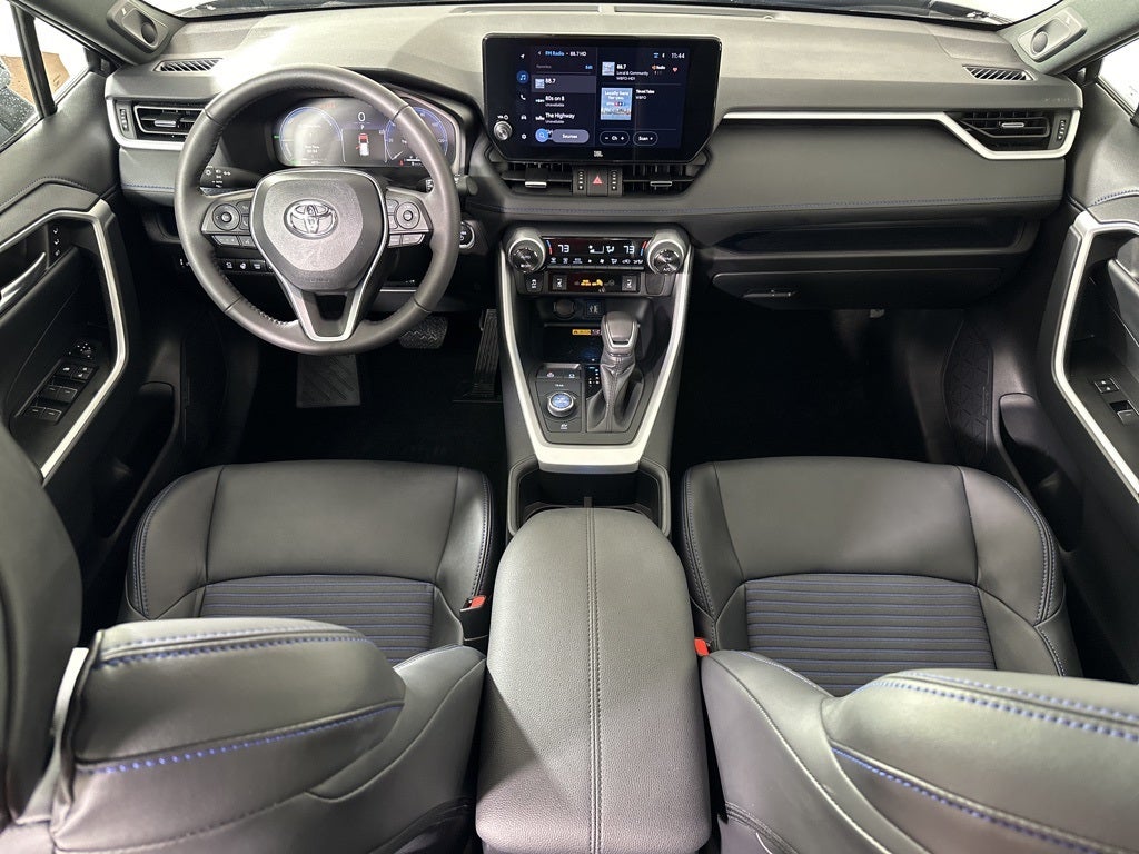 2025 Toyota RAV4 Hybrid XSE