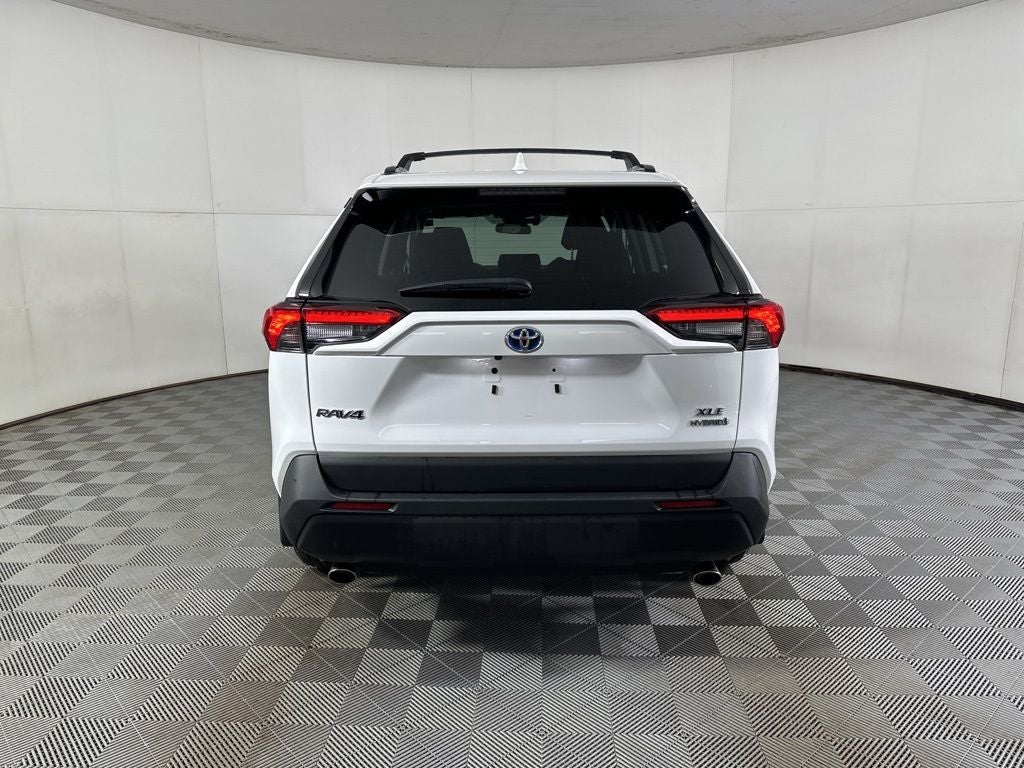 2023 Toyota RAV4 Hybrid XLE