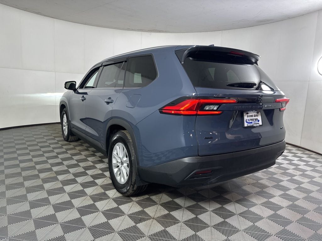 2024 Toyota Grand Highlander XLE