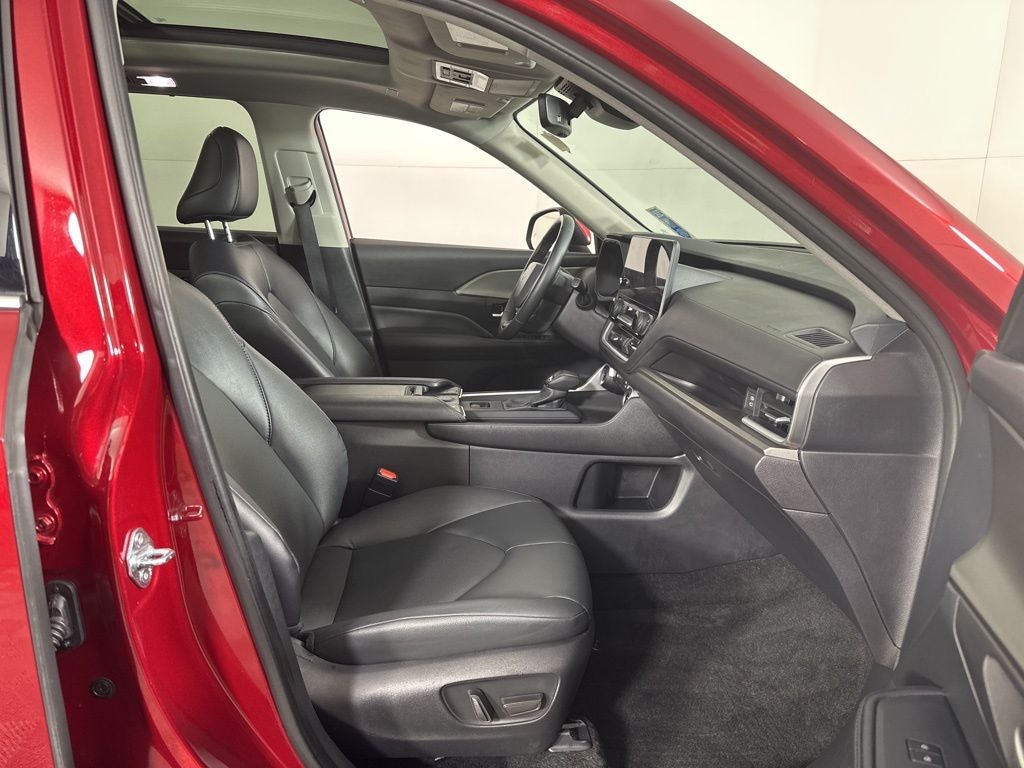 2025 Toyota Grand Highlander Hybrid XLE