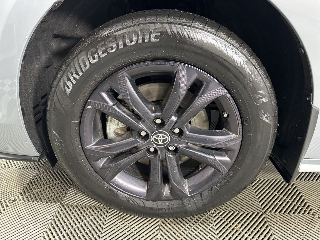 2024 Toyota Sienna Woodland Edition