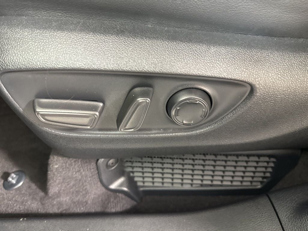 2024 Toyota Sienna Woodland Edition