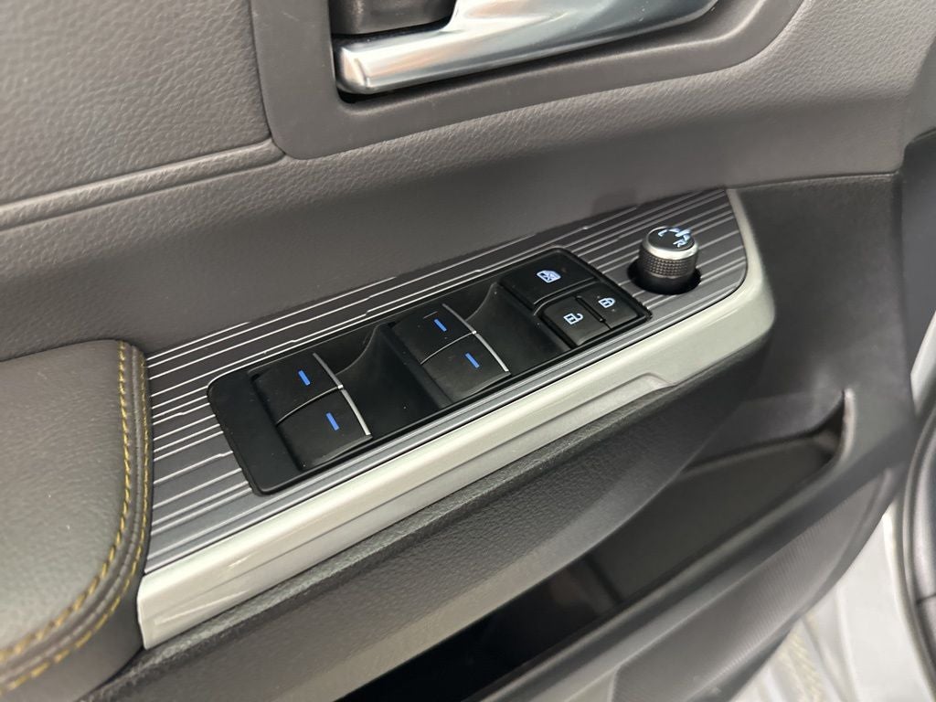 2024 Toyota Sienna Woodland Edition