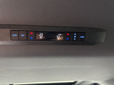 2024 Toyota Sienna Woodland Edition