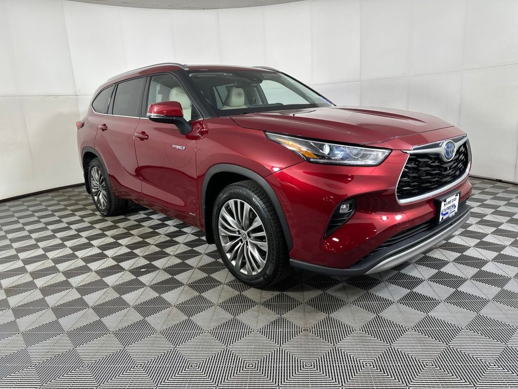 2021 Toyota Highlander Hybrid Platinum