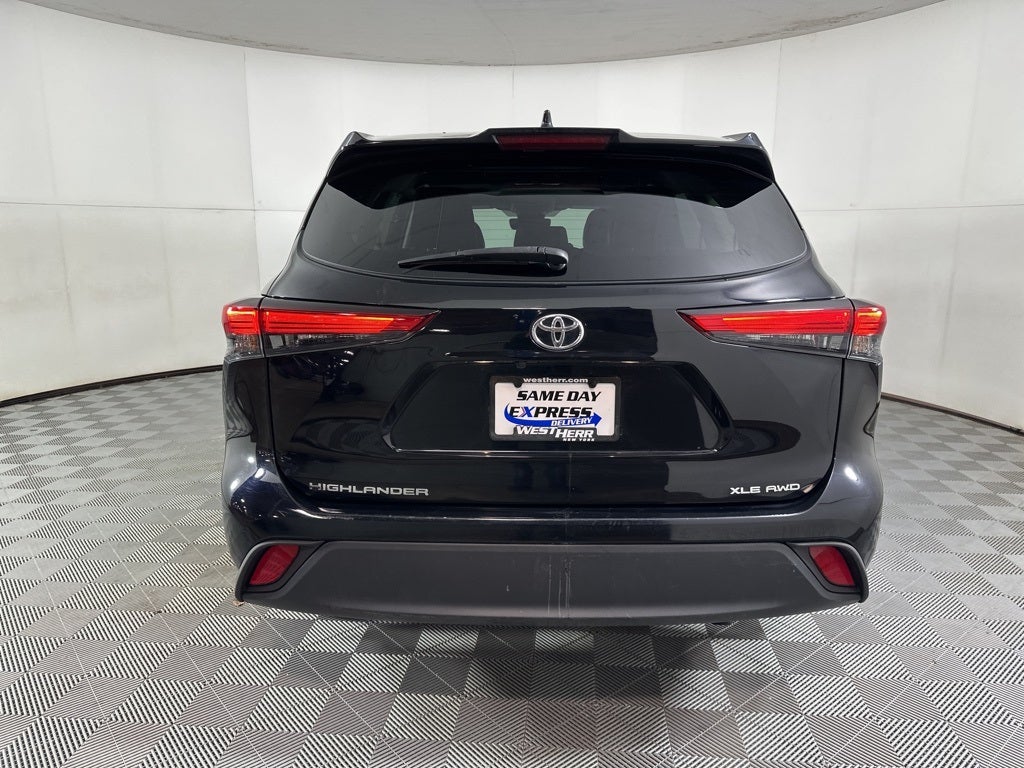 2021 Toyota Highlander XLE