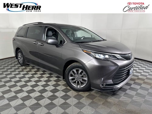 2023 Toyota Sienna XLE 7 Passenger