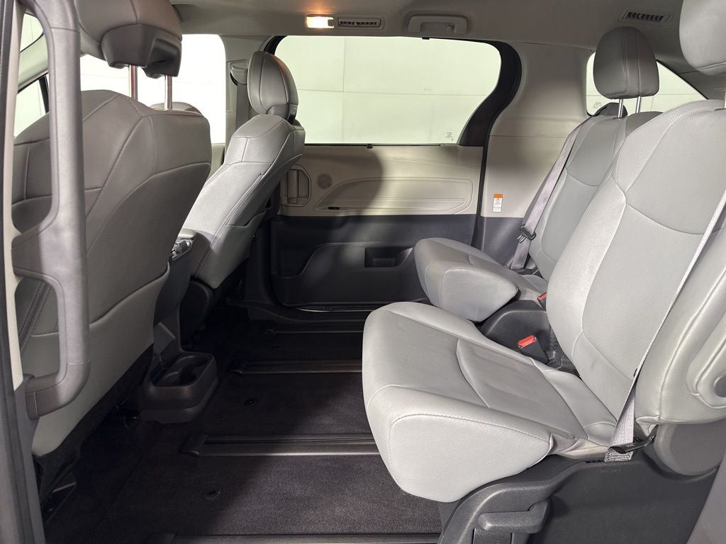 2023 Toyota Sienna XLE 7 Passenger