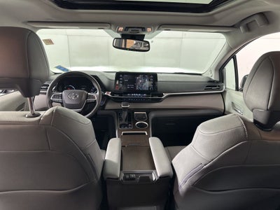 2023 Toyota Sienna XLE 7 Passenger