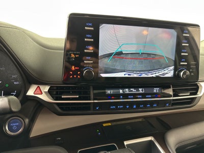 2023 Toyota Sienna XLE 7 Passenger