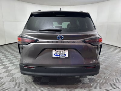 2023 Toyota Sienna XLE 7 Passenger