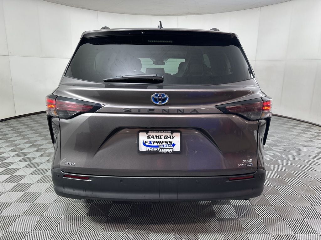 2023 Toyota Sienna XLE 7 Passenger