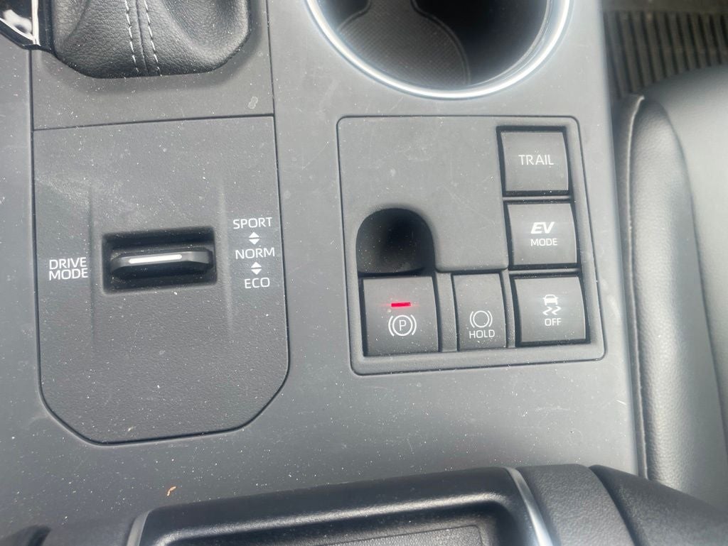 2025 Toyota Highlander Hybrid XLE