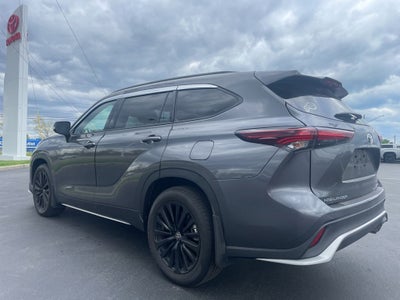 2024 Toyota Highlander XSE