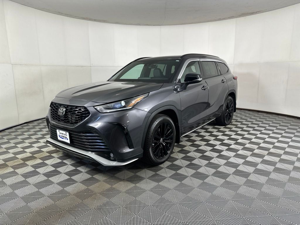 2024 Toyota Highlander XSE