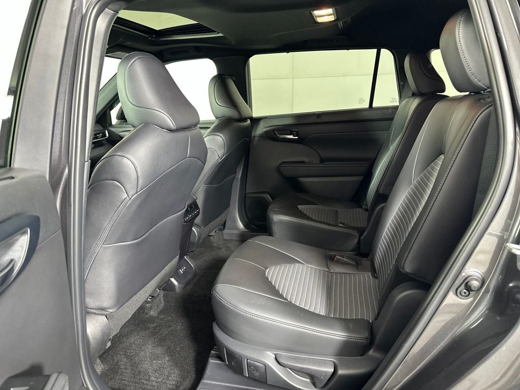 2024 Toyota Highlander XSE