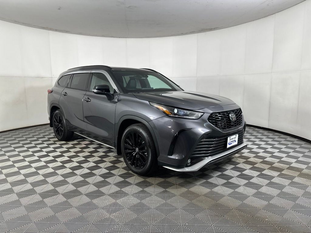 2024 Toyota Highlander XSE