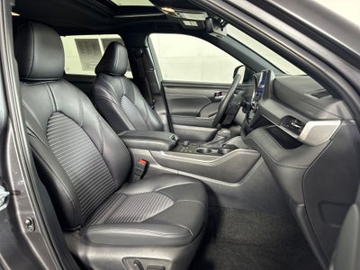 2024 Toyota Highlander XSE