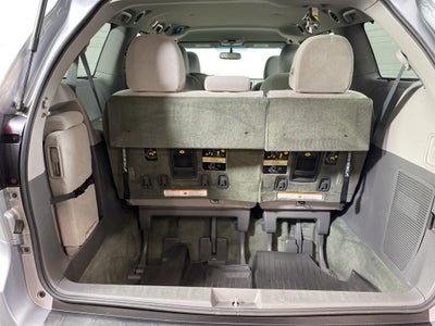 2017 Toyota Sienna LE 7 Passenger