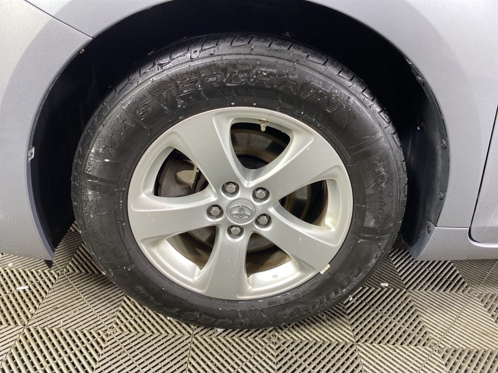 2017 Toyota Sienna LE 7 Passenger