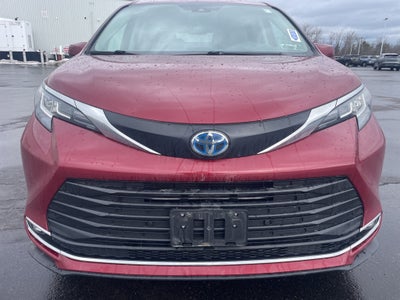 2021 Toyota Sienna XLE