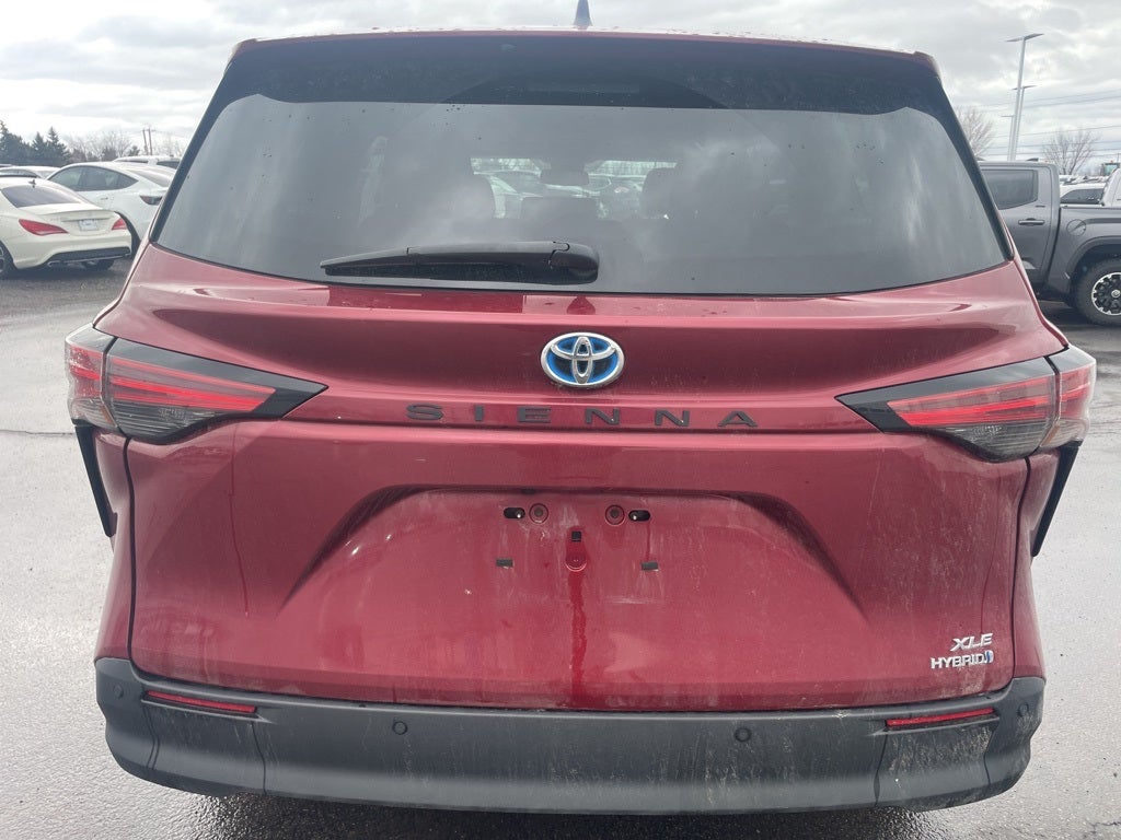 2021 Toyota Sienna XLE