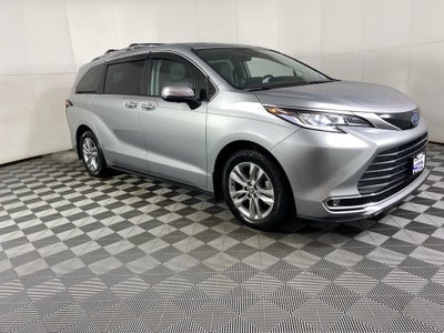 2023 Toyota Sienna Limited 7 Passenger