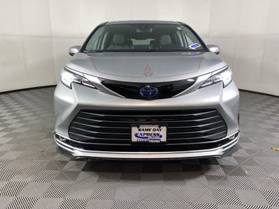 2023 Toyota Sienna Limited 7 Passenger