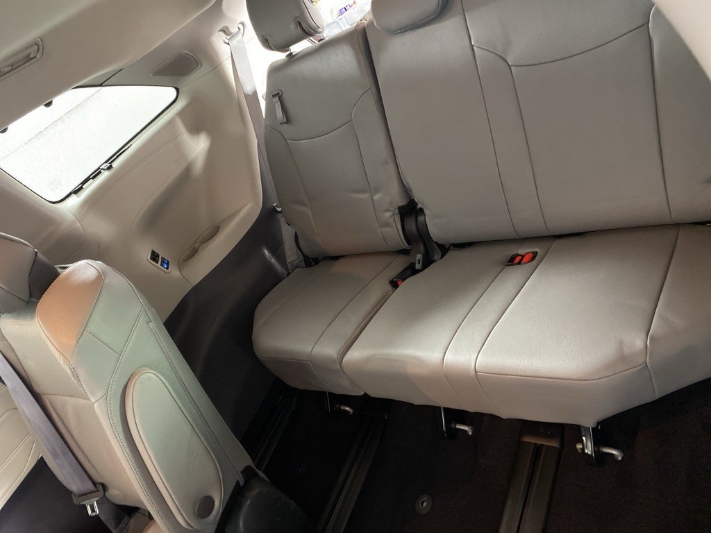 2023 Toyota Sienna Limited 7 Passenger