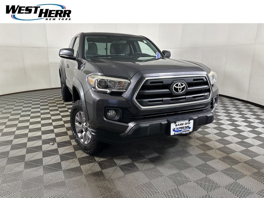 2017 Toyota Tacoma SR5