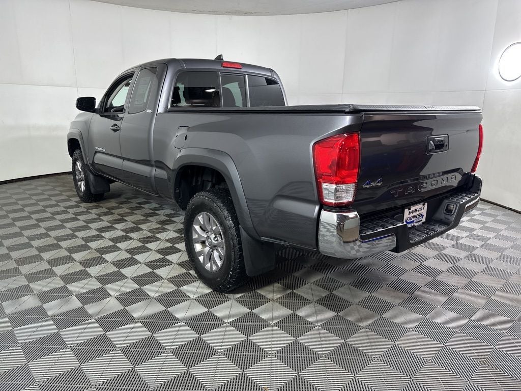 2017 Toyota Tacoma SR5