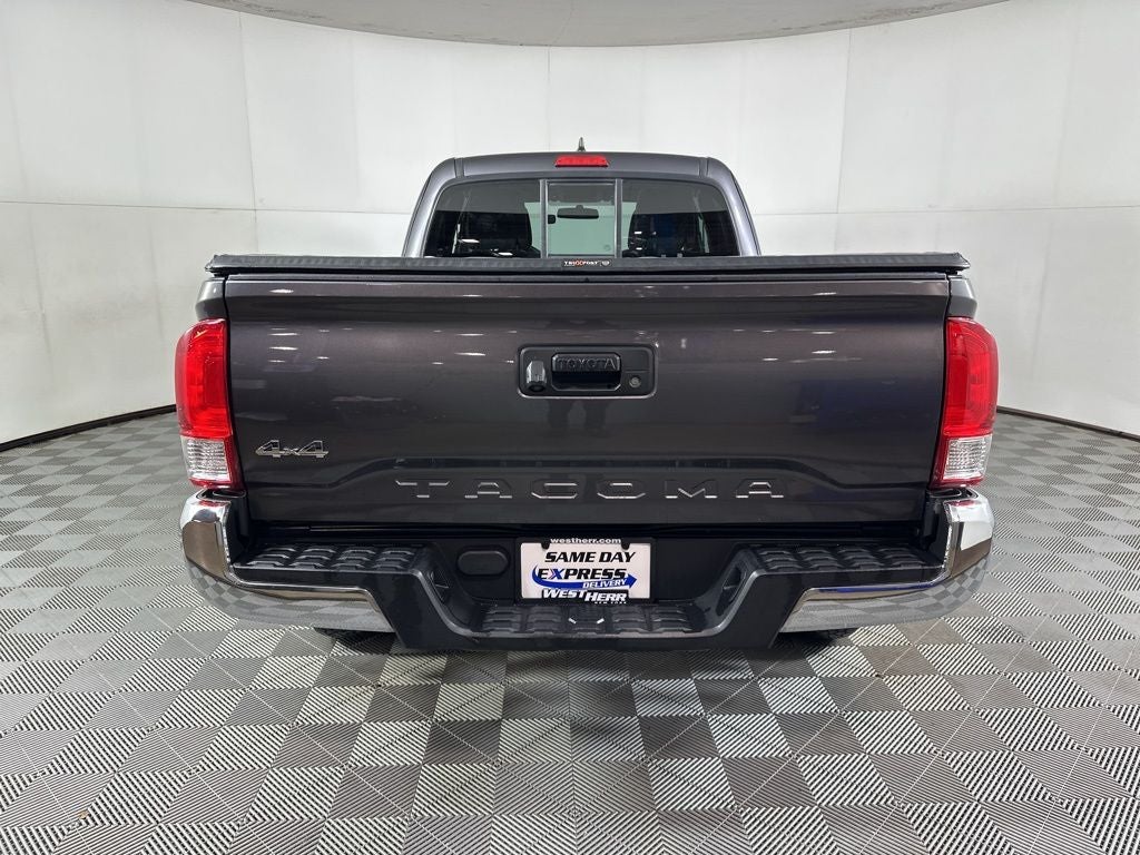 2017 Toyota Tacoma SR5