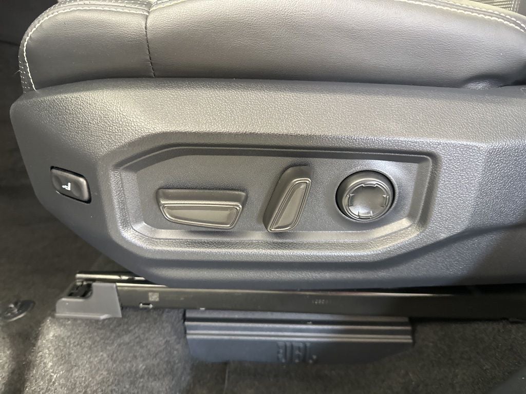 2022 Toyota Tundra Hybrid Capstone