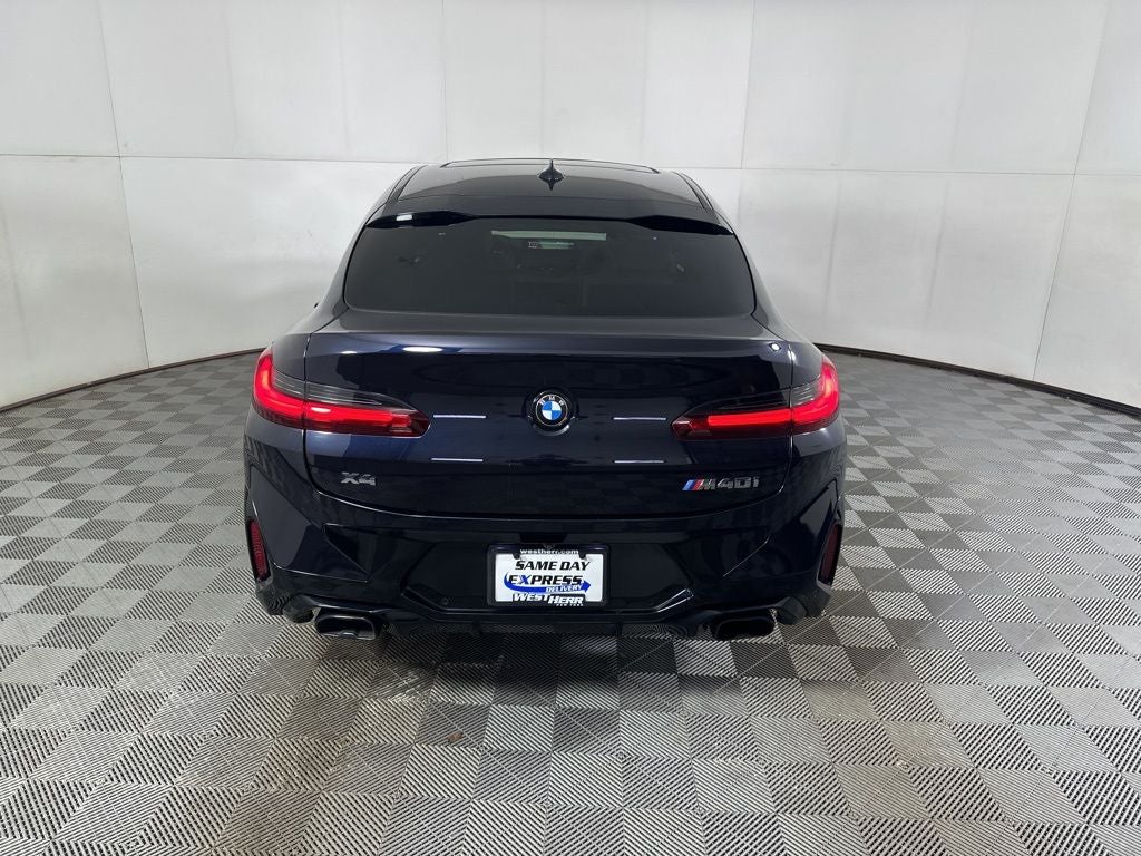 2024 BMW X4 M40i