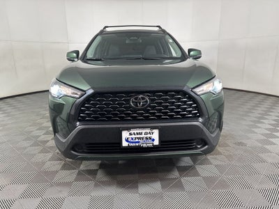 2024 Toyota Corolla Cross LE