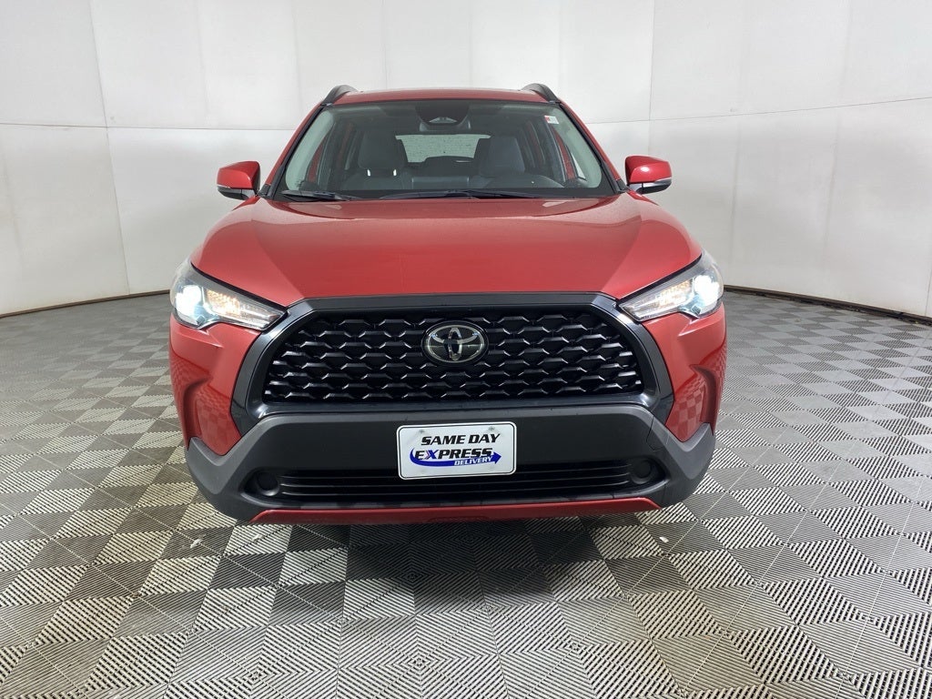 2023 Toyota Corolla Cross LE
