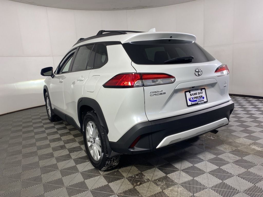 2023 Toyota Corolla Cross LE