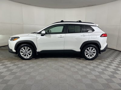 2023 Toyota Corolla Cross LE