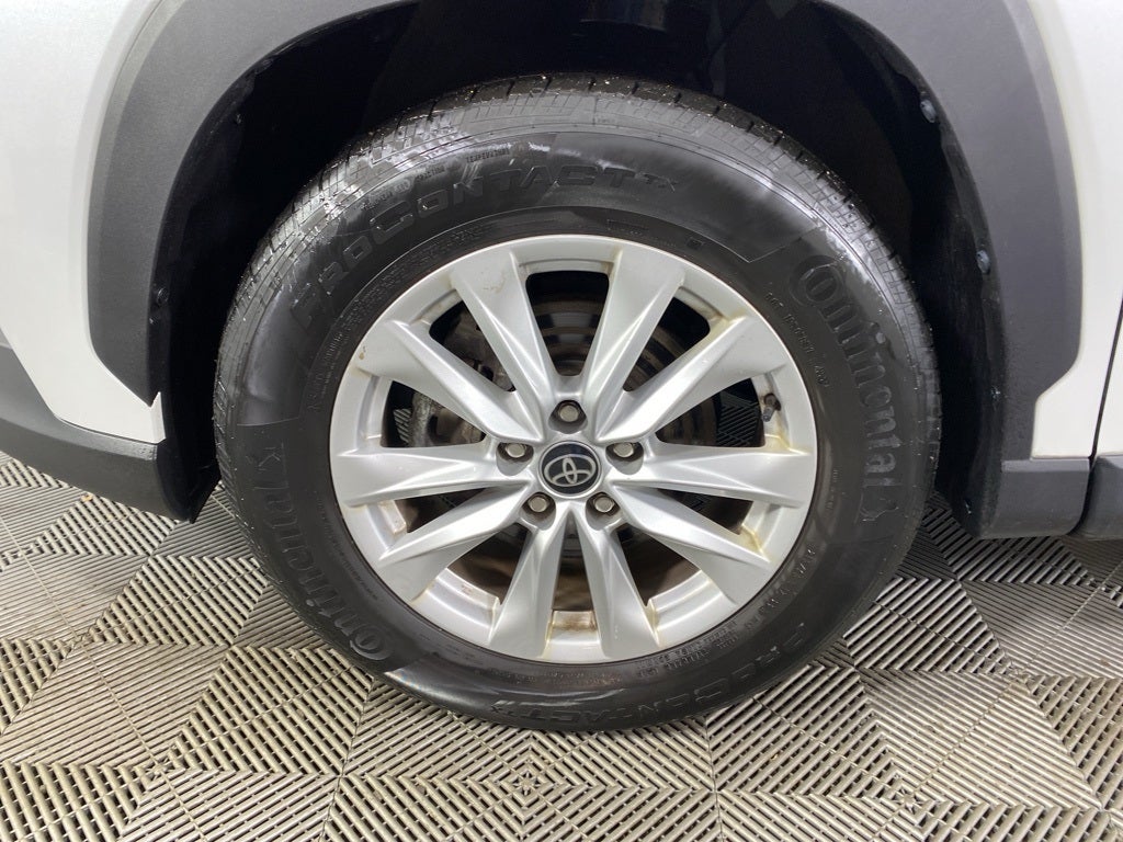 2023 Toyota Corolla Cross LE