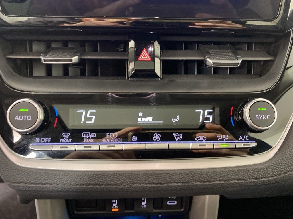 2023 Toyota Corolla Cross XLE