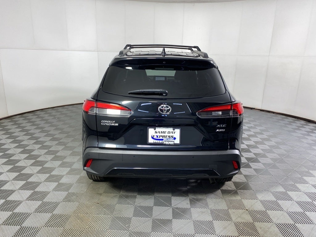 2024 Toyota Corolla Cross XLE