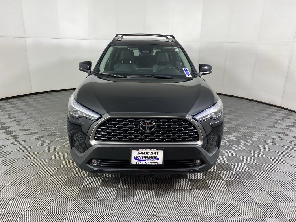 2024 Toyota Corolla Cross XLE