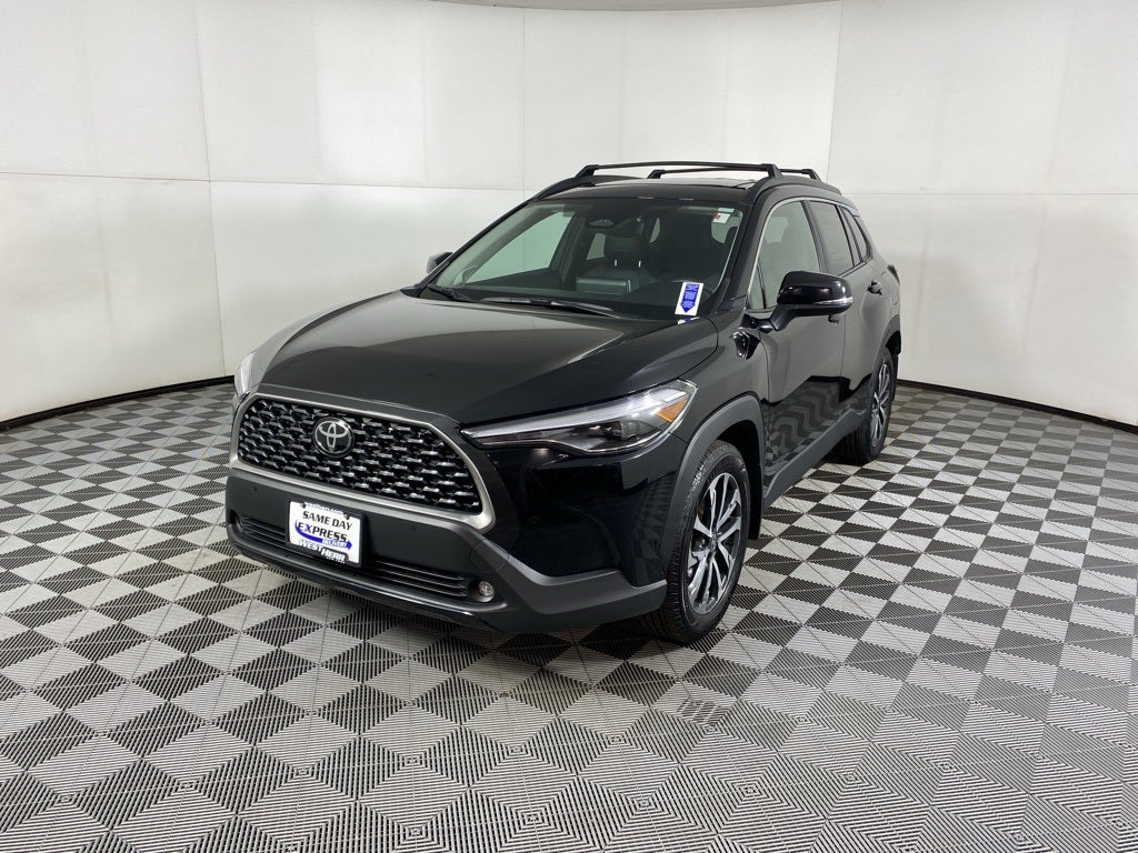 2024 Toyota Corolla Cross XLE