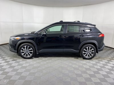 2024 Toyota Corolla Cross XLE