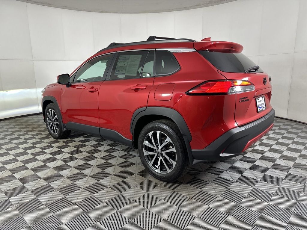 2023 Toyota Corolla Cross XLE