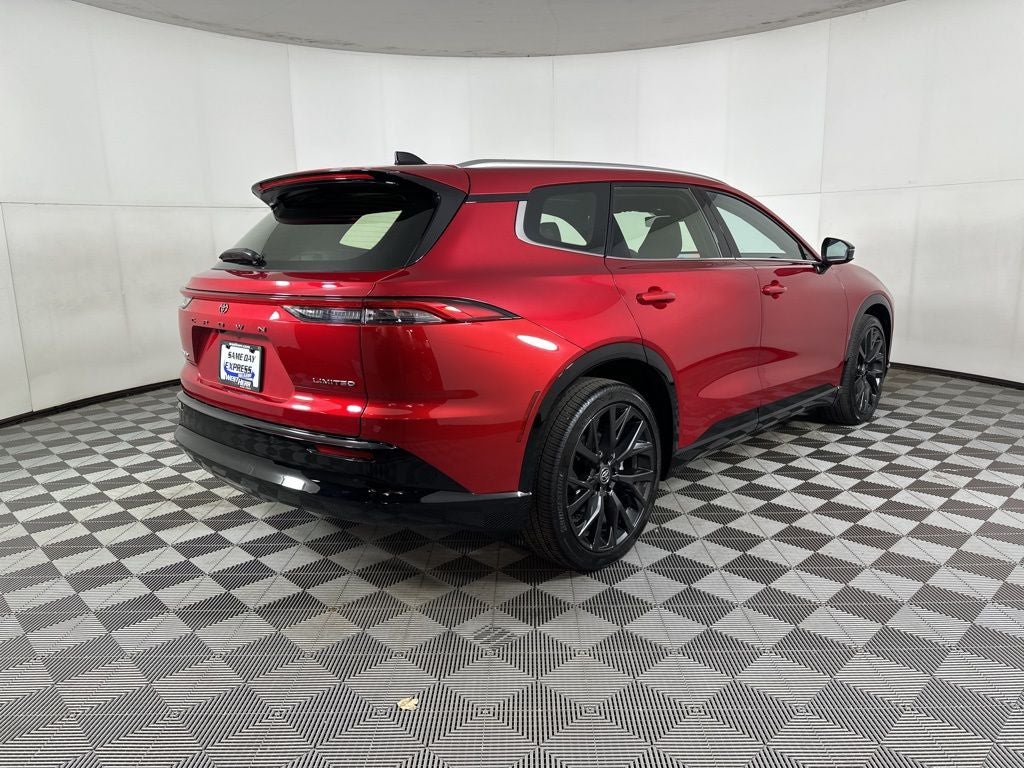 2025 Toyota Crown Signia Limited