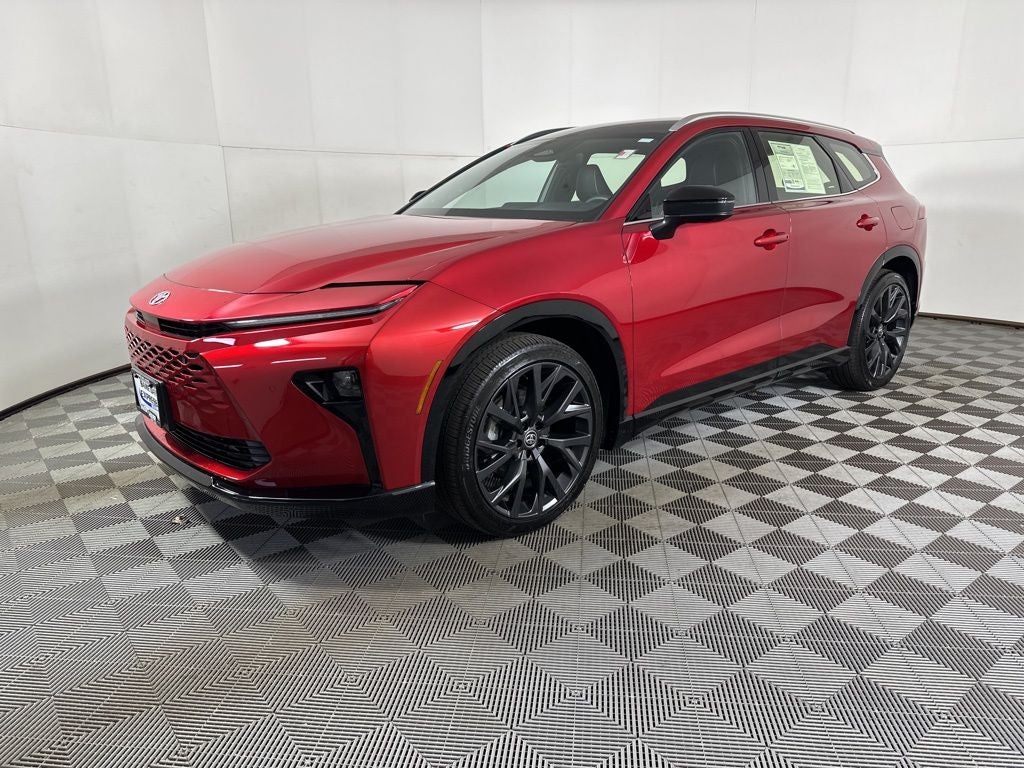 2025 Toyota Crown Signia Limited