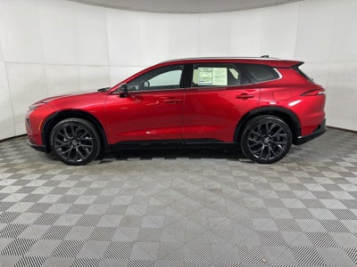 2025 Toyota Crown Signia Limited