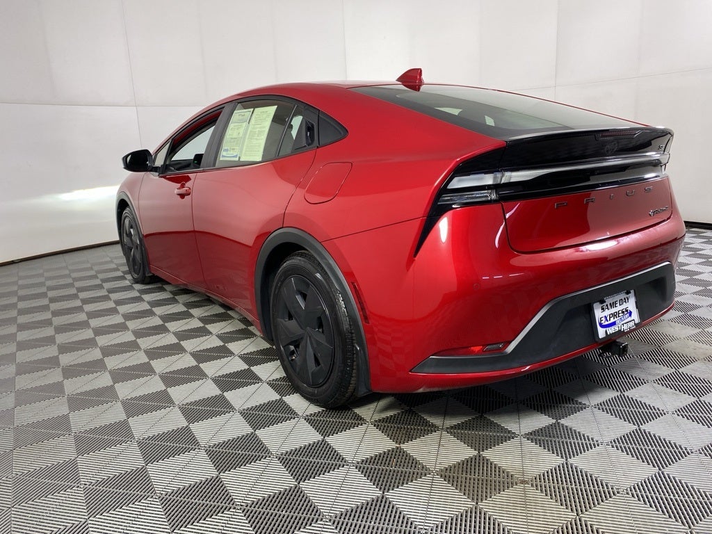2024 Toyota Prius Prime SE