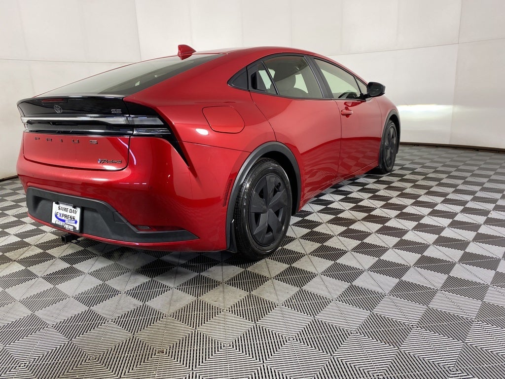 2024 Toyota Prius Prime SE